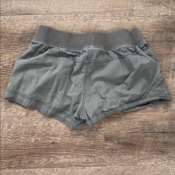 Mix & co grey casual shorts - Picture 2 of 3